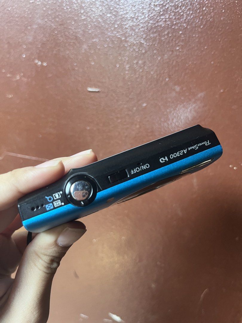 Canon PowerShot A2300 HD Digital Camera (Category: Cameras) located in Antipolo. Submitted by france.29 (Listing ID 1432565614, Image 2). Description: Issue: lcd burn & blue screen Malinaw ang output😍 .