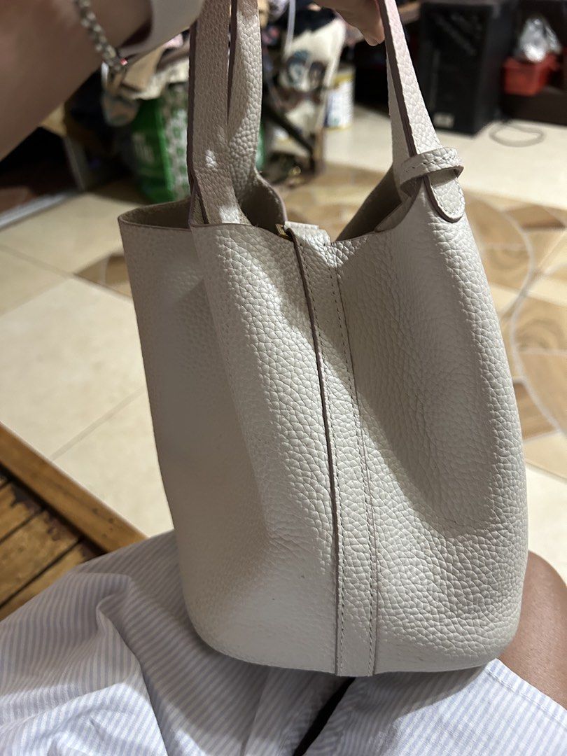 Cream-colored Picotin style (Category: Luxury Bags & Wallets) located in Cebu City. Submitted by yenetcuba52435 (Listing ID 1432540189, Image 3). Description: - Cream-colored Picotin style bag - Bucket bag design - Made of leather - Pristine condition - Stylish and functional.