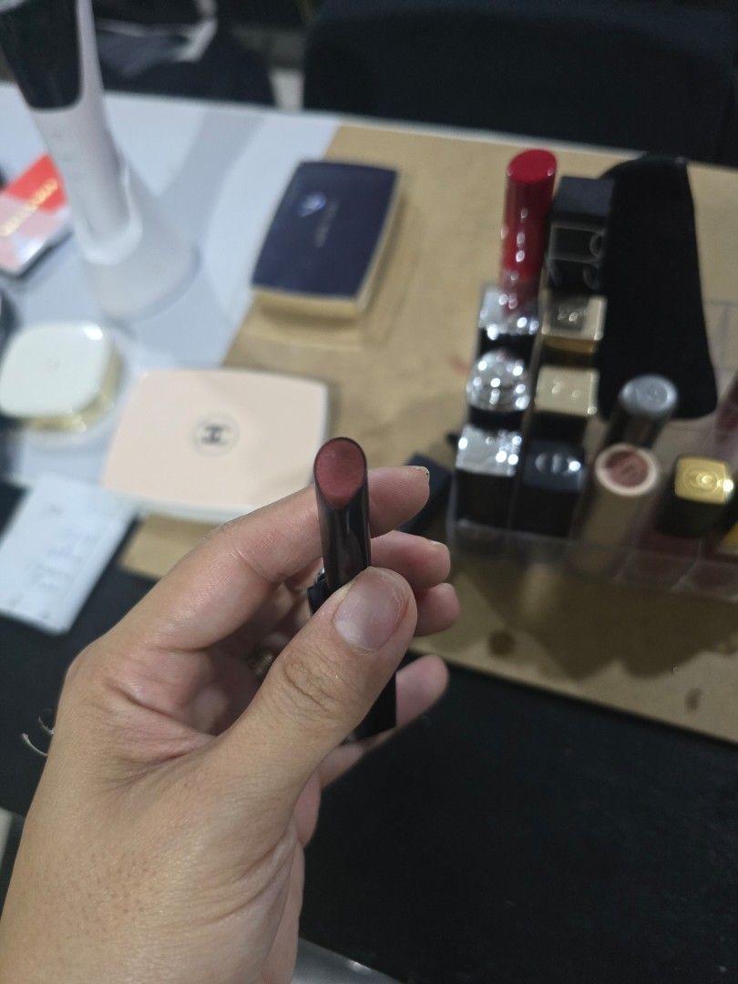 Dior Rouge Dior Lipstick (Category: Makeup) located in Manila. Submitted by rcloset___ (Listing ID 1432392733, Image 2). Description: - Authentic Dior Rouge Dior lipstick - Pink shade - Comes in a black case with Dior logo - Includes original box - Product code: 06E.