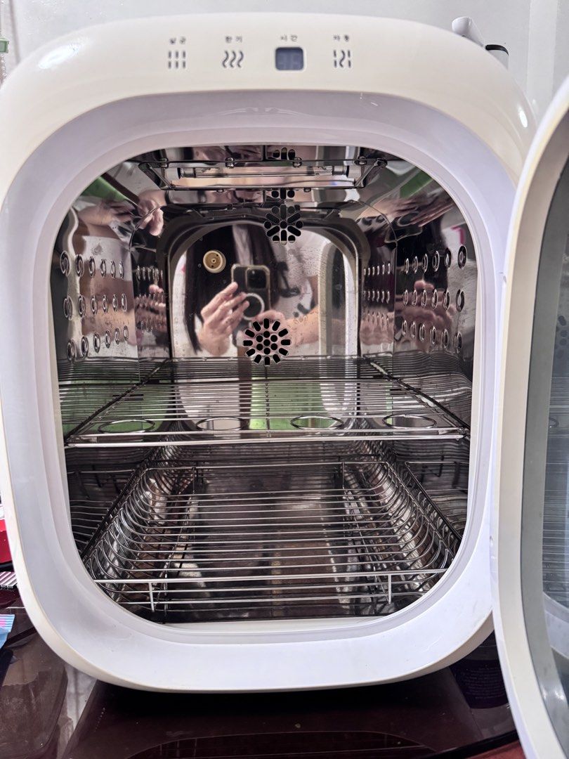 Ecomom UV Sterilizer (Category: Breastfeeding & Bottle Feeding) located in Bulacan. Submitted by reyannrobles15 (Listing ID 1432479670, Image 2). Description: - Ecomom UV sterilizer - Spacious interior - Digital display - Multiple settings - Clear door for easy viewing - Includes multiple racks.