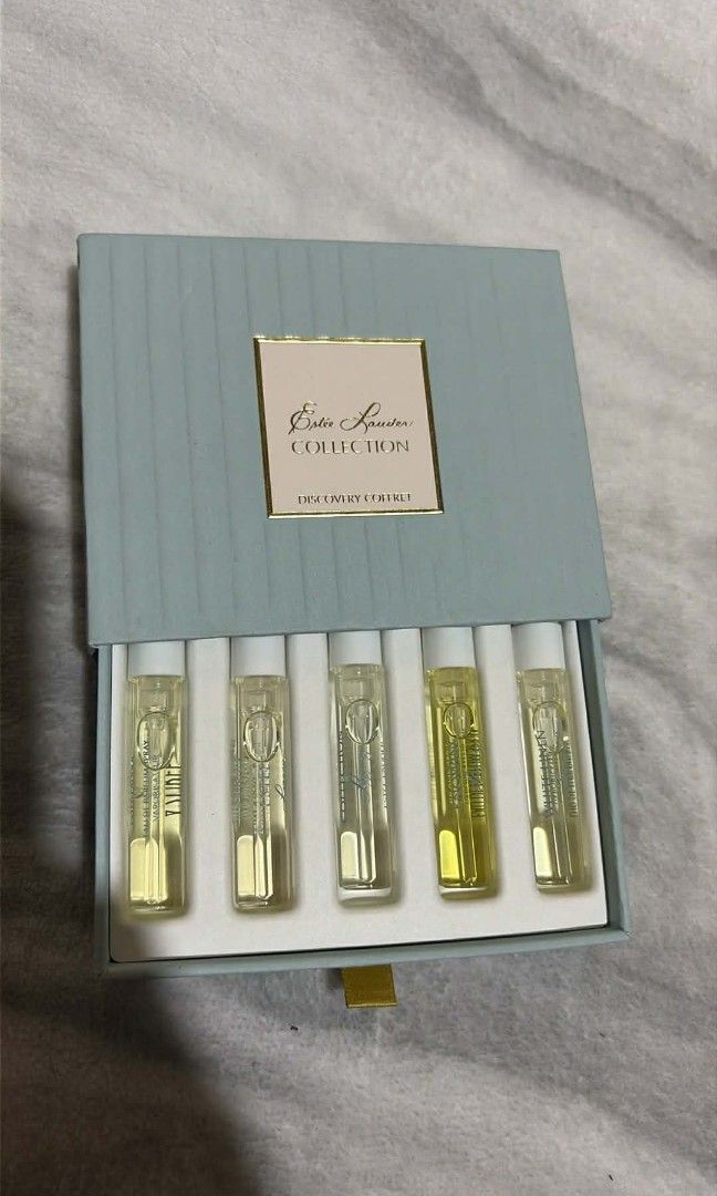 Estee Lauder Collection (Category: Fragrance & Deodorants) located in Pugo. Submitted by abshopfinity (Listing ID 1432525841, Image 2). Description: .