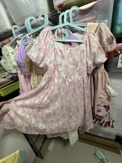 (Category: ) located in . Submitted by stashdeclutter (Listing ID 1432522481, Image 1). Description: .