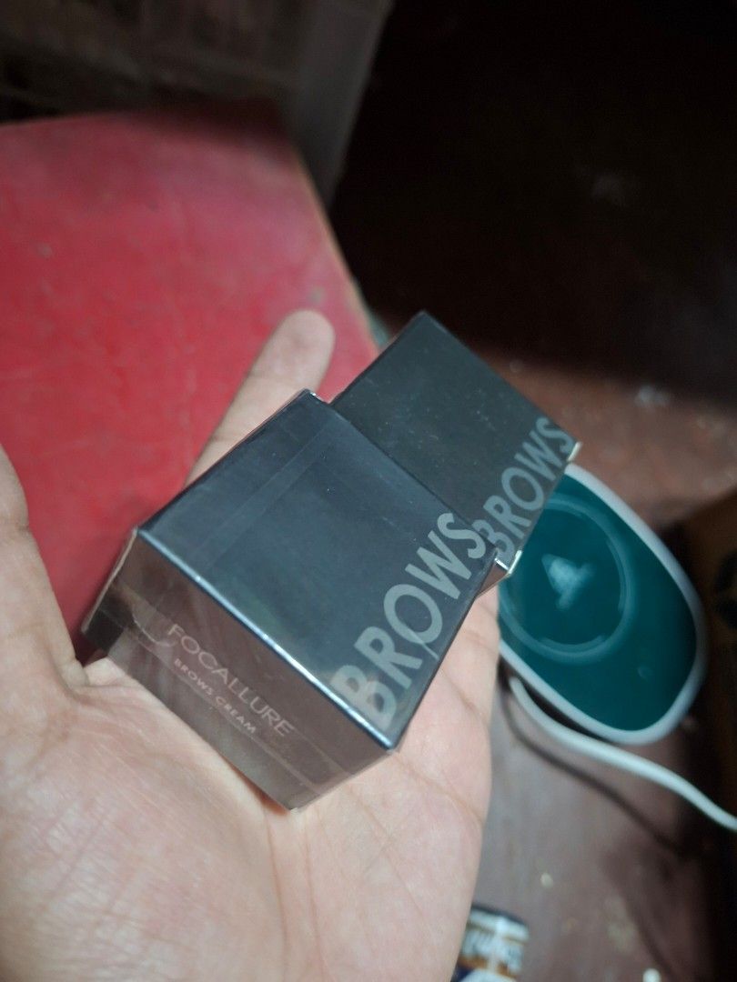 Focallure Eyebrow Cream (02 & 03) take all (Category: Makeup) located in Muntinlupa City. Submitted by jsassorteditems (Listing ID 1432575331, Image 1). Description: - Focallure Eyebrow Cream - Shades: 02 & 03 - Brand new, in original packaging - Boxes are sealed - Perfect for defining and shaping eyebrows - Achieve a natural, long-lasting finish.