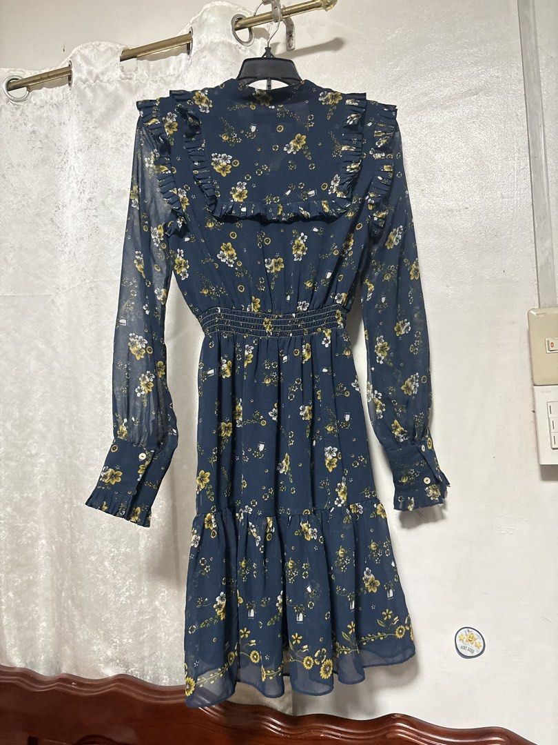 FREE SF Max Studio Floral Dress (Category: Dresses) located in Pozorrubio. Submitted by ryeisdecluttering (Listing ID 1432476159, Image 3). Description: Authentic from Canada Size S Gcash/BPI J&T express.