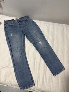 (Category: ) located in . Submitted by branded.ktk (Listing ID 1432551870, Image 1). Description: .