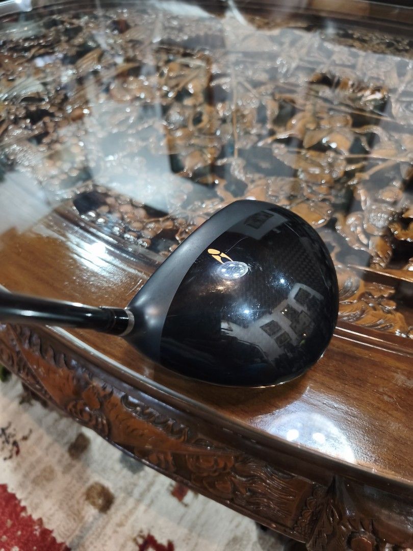Golf Honma Beres Driver (Category: Other Sports Equipment and Supplies) located in Paranaque City. Submitted by manilagolfmarket (Listing ID 1432549344, Image 2). Description: For Sale Honma Beres Driver Honma 10° R flex driver for only 4.3k pick up Bf Paranaque free shipping within MM..