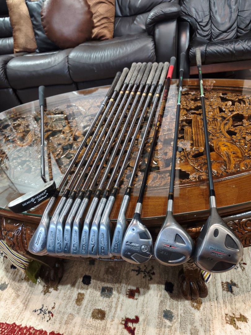 Golf Titleist (Category: Golf) located in Paranaque City. Submitted by manilagolfmarket (Listing ID 1432547516, Image 2). Description: For Sale Titleis Golf Set. °Titleist steel shaft irons °Titleist woods and driver bag included for only 15.7k pick up Bf Paranaque free shipping within MM..