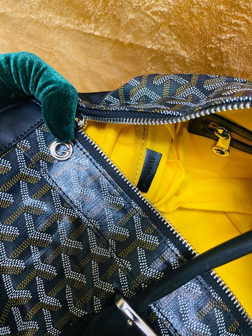 Goyard (Category: Tote Bags) located in Buhi. Submitted by nyleeshop0.0 (Listing ID 1432547468, Image 3). Description: Goyard Travel Bag no sling NGA msg for further inquiry if any price + sf.