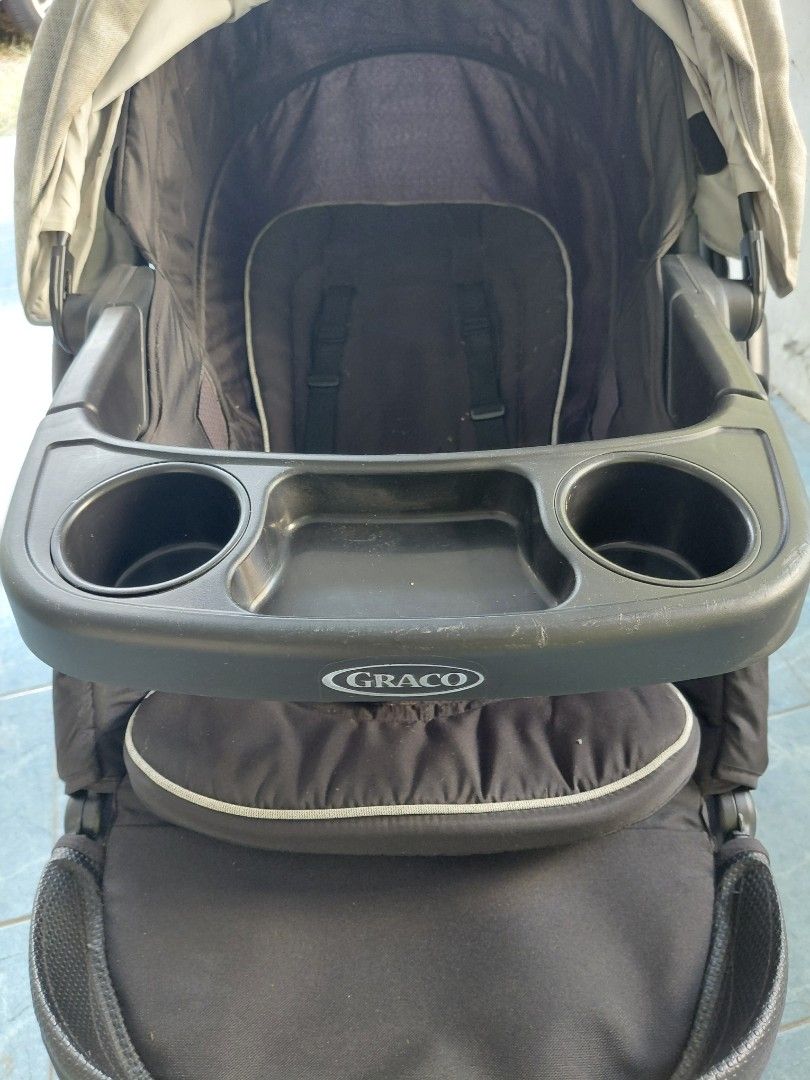 Graco Nest2grow Stroller (Category: Strollers) located in Manila. Submitted by ronaprz (Listing ID 1432487553, Image 3). Description: - Graco Nest2grow Stroller - Color: Black and Gray - Unisex design - Condition: Needs washing - Stylish and functional.