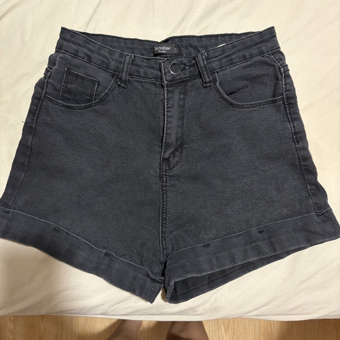 High-Waisted Denim Shorts (Category: Shorts) located in Daet. Submitted by raqijimenez (Listing ID 1432491321, Image 3). Description: AA Shorts High-waisted denim shorts In good condition Great Quality Size 27.