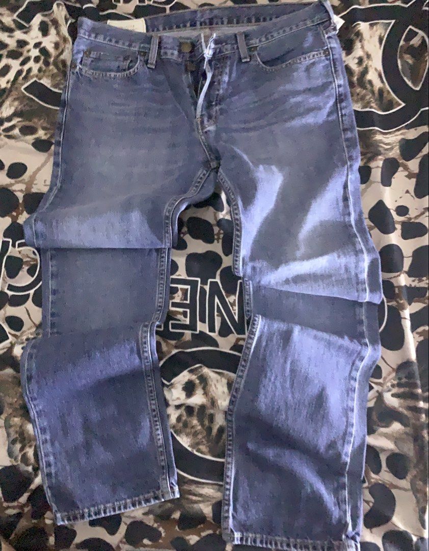 Hollister Slim Straight Jeans (Category: Jeans) located in Pasay City. Submitted by yang_mg21 (Listing ID 1432517649, Image 1). Description: 30 W 32 L Still in good condition Rfs: need funds.