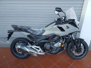 (Category: ) located in . Submitted by bikeprod (Listing ID 1432407864, Image 1). Description: .