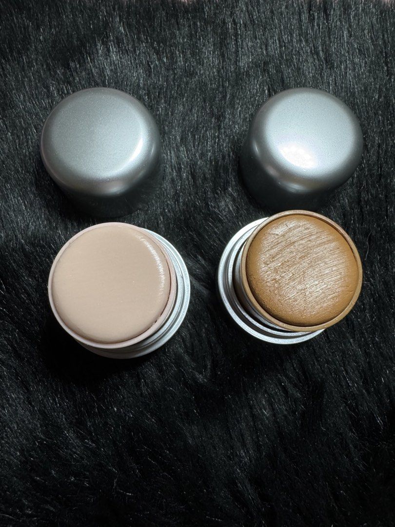 ISSY Creme Stick Set (Highlighter and Bronzer) (Category: Makeup) located in Quezon City. Submitted by rj4gftpzjs (Listing ID 1432503730, Image 3). Description: - used less than 10 times - rfs: di nagagamit - sold as set only .