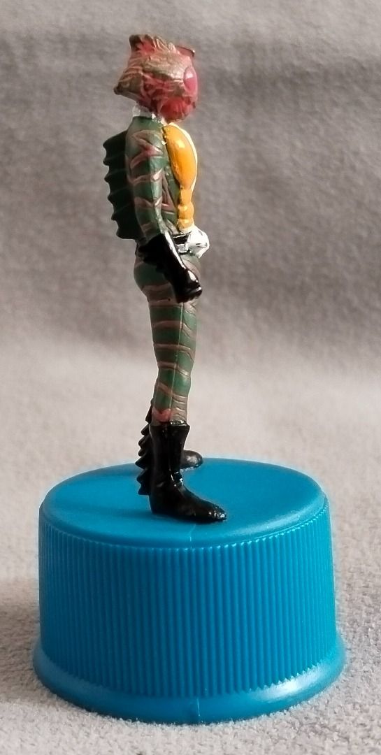 Japan Seven-Eleven Bandai 2004 Masked Rider Bottlecap Bottle Cap Collectible Figure - #08 KAMEN RIDER AMAZON (Category: Vintage Collectibles) located in Quezon City. Submitted by tindanibeandeng (Listing ID 1432415612, Image 3). Description: Japan Seven-Eleven Bandai 2004 Masked Rider Bottlecap Bottle Cap Collectible Figure - #08 KAMEN RIDER AMAZON Item: Bottlecap Figure Manufacturer: Bandai Year: 2004 Theme: Kamen Rider Series: Kamen Rider Amazo