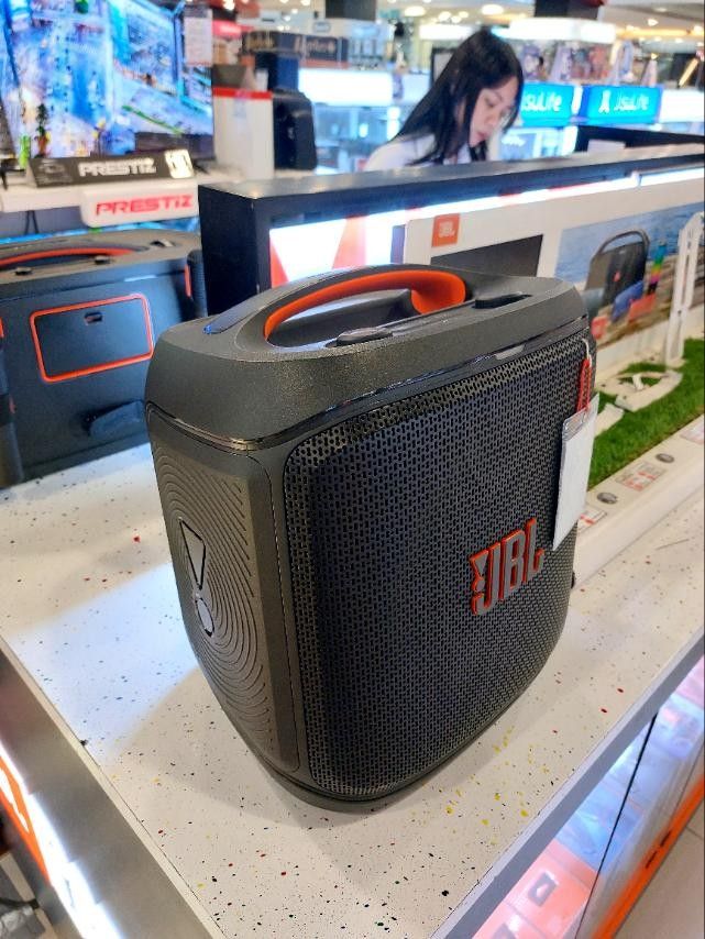 JBL PartyBox Speaker (Category: Soundbars, Speakers & Amplifiers) located in Quezon City. Submitted by roseann_1996 (Listing ID 1432401389, Image 2). Description: SALE💯 J.B.L PARTY BOX SPEAKER JBL 520 cash: 33,300 JBL ENCORE ESSENTIAL 2 new model - cash:15,000 JBL ENCORE 2 cash:20,300 JBL ENCORE 2 plus cash:21,800 JBL PRTYBOX ON T GO 2 CASH:18,000 JBL ON THE GO ESSENTIAL cash: 17,300 JBL CLUB 120 cash:18,700 JBL STAGE 320 ( BLACK/WHITE ) cash:27