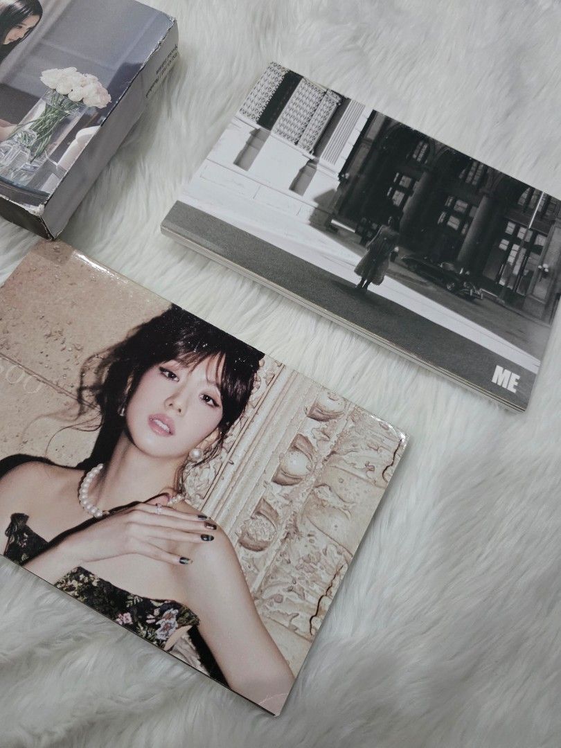 Jisoo ME Photobook Special Edition (Category: K-Wave Merchandise) located in Valenzuela. Submitted by cbianx (Listing ID 1432553741, Image 2). Description: - Jisoo ME Photobook Special Edition - Includes photobook, postcards, and other inclusions - Features various Jisoo photoshoots - Perfect for fans and collectors - Dented and has scratches on box - as is where is.