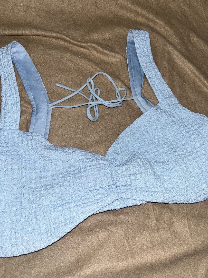 Light Blue Textured Bikini Top (Category: Bikinis & Swimsuits) located in Manila. Submitted by quarishop21 (Listing ID 1432510192, Image 2). Description: .