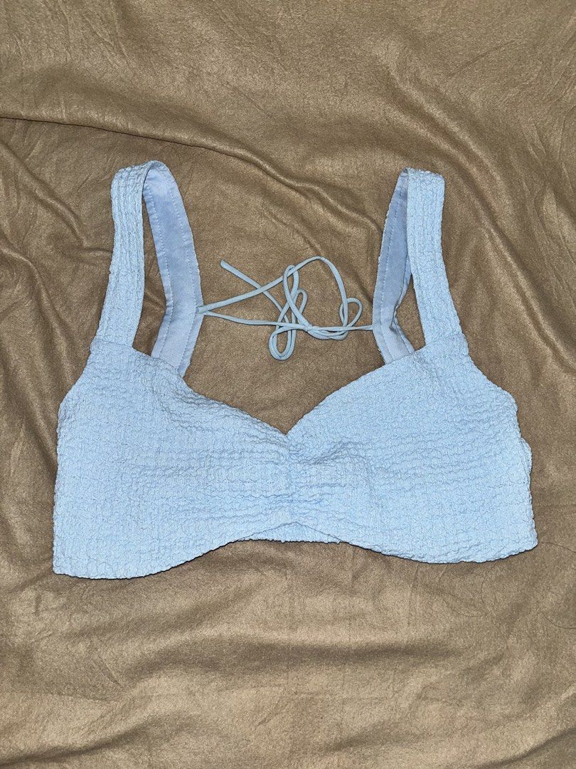 Light Blue Textured Bikini Top (Category: Bikinis & Swimsuits) located in Manila. Submitted by quarishop21 (Listing ID 1432510192, Image 3). Description: .