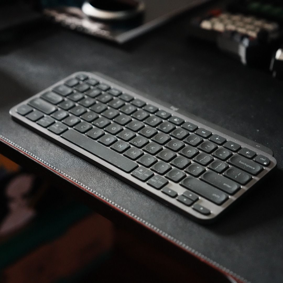 Logitech MX Keys Mini Wireless Keyboard484120435098265600