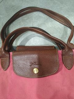 (Category: ) located in . Submitted by suzana1981 (Listing ID 1432470375, Image 1). Description: .