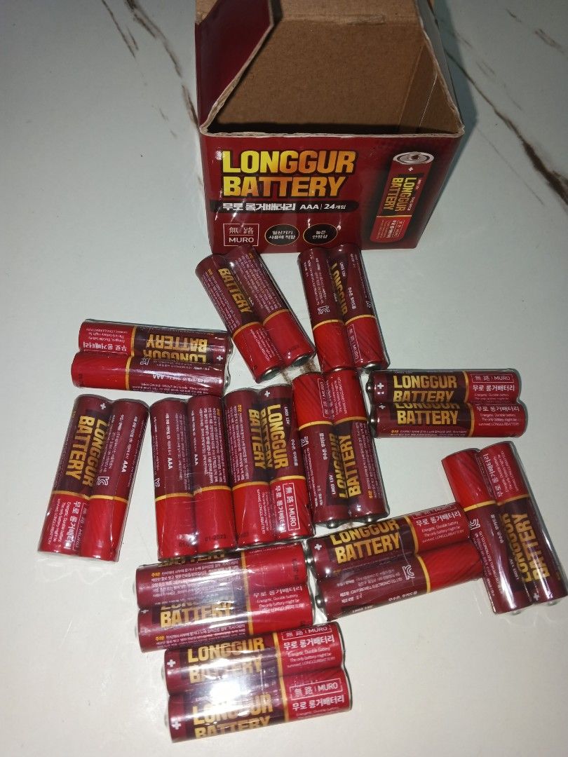 Longgur AAA Battery 24pcs (Category: Batteries & Chargers) located in Caloocan City. Submitted by surplusandbnewshop (Listing ID 1432560993, Image 3). Description: - Longgur AAA batteries - 24 pieces per box - Suitable for various devices - Ready to use.