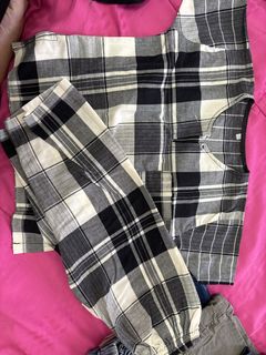 (Category: ) located in . Submitted by nahz91 (Listing ID 1432402578, Image 1). Description: .