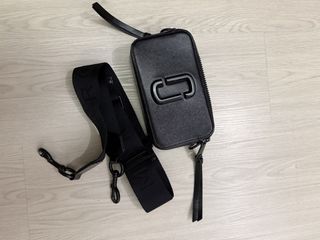 (Category: ) located in . Submitted by tan8783 (Listing ID 1432535330, Image 1). Description: .