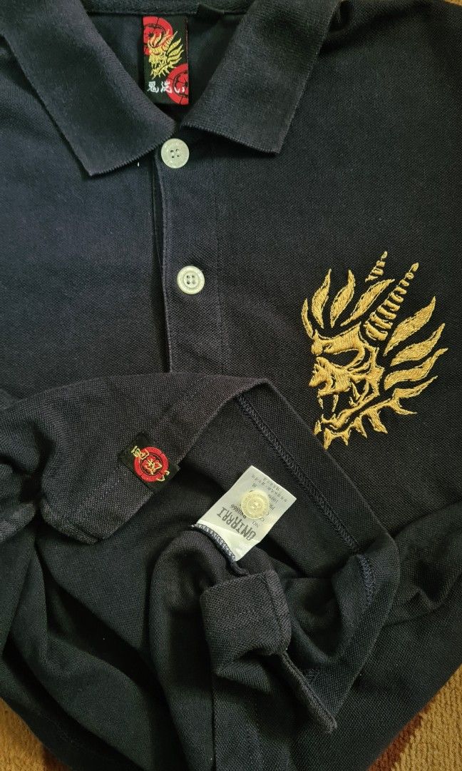 ONIARAI Japan Y2k Polo (Category: Tshirts & Polo Shirts ) located in Minglanilla. Submitted by itz_me_rain (Listing ID 1432414685, Image 2). Description: ONIARAI Polo Good Condition 💎 Screen Printed and Embroidered Design Dimes 📐 Width 19 inches Length 27 inches.
