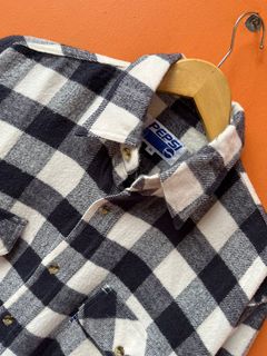 (Kategori: ) berada di . Dikirim oleh flowri.secondbrand (ID iklan 1432504708, Gambar 1). Deskripsi: .