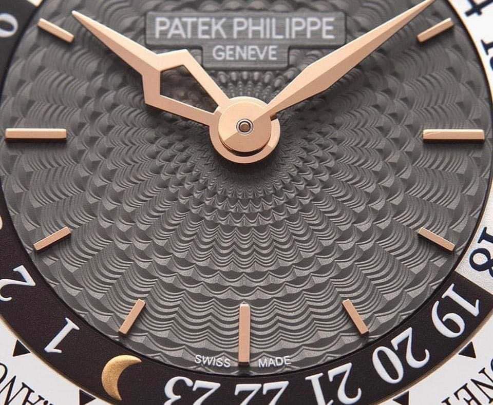 Patek 5230R (Category: Luxury Watches) located in Taguig. Submitted by consumergoodstrading (Listing ID 1432526354, Image 3). Description: Patek 5230r 2019 complete set Contact : 09273338707 .