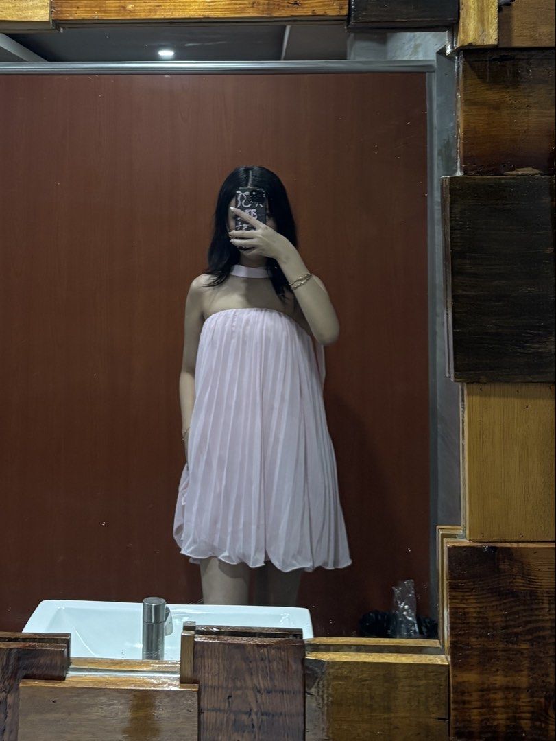 Pink Dress with Neck Scarf (Category: Dresses) located in San Fernando. Submitted by declutterdolly (Listing ID 1432525539, Image 2). Description: Size: XS-M Closet clean-out, hoping these find new homes 📍Pampanga.