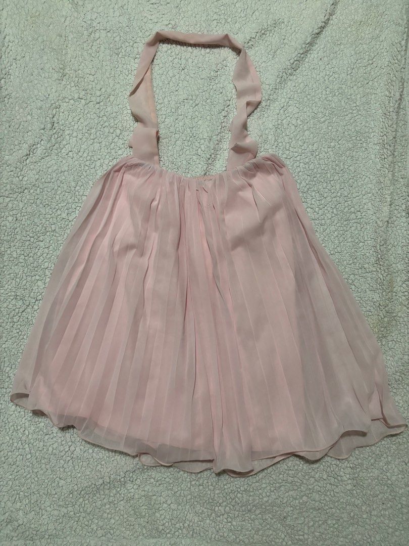 Pink Dress with Neck Scarf (Category: Dresses) located in San Fernando. Submitted by declutterdolly (Listing ID 1432525539, Image 1). Description: Size: XS-M Closet clean-out, hoping these find new homes 📍Pampanga.