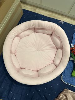 (Category: ) located in . Submitted by abccc99999 (Listing ID 1432560330, Image 1). Description: .