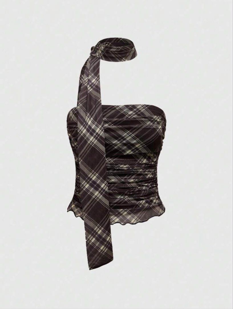 Plaid Tube Top with Scarf (Category: Others Tops) located in Pasig City. Submitted by ityah0e (Listing ID 1432591203, Image 1). Description: - Plaid tube top - Includes matching scarf - Ruched design - Lightweight fabric - Perfect for warm weather - Chic and trendy.