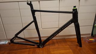（分類：）位於 。 由 klieyh 提交（商品編號 1432417693，圖片 1）。簡介： 。