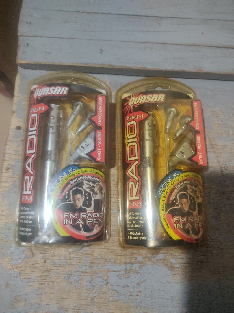 radio pen (Category: Portable Audio Accessories) located in Quezon City. Submitted by mhond-ray192512 (Listing ID 1432497263, Image 1). Description: For sale : 2pcs. Vintage Quasar radio pen sealed nasa pic po ang full description pm sa interested 💌👌 commonwealth qc..