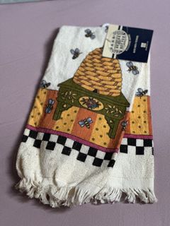 (Category: ) located in . Submitted by favoritepreloved (Listing ID 1432482701, Image 1). Description: .