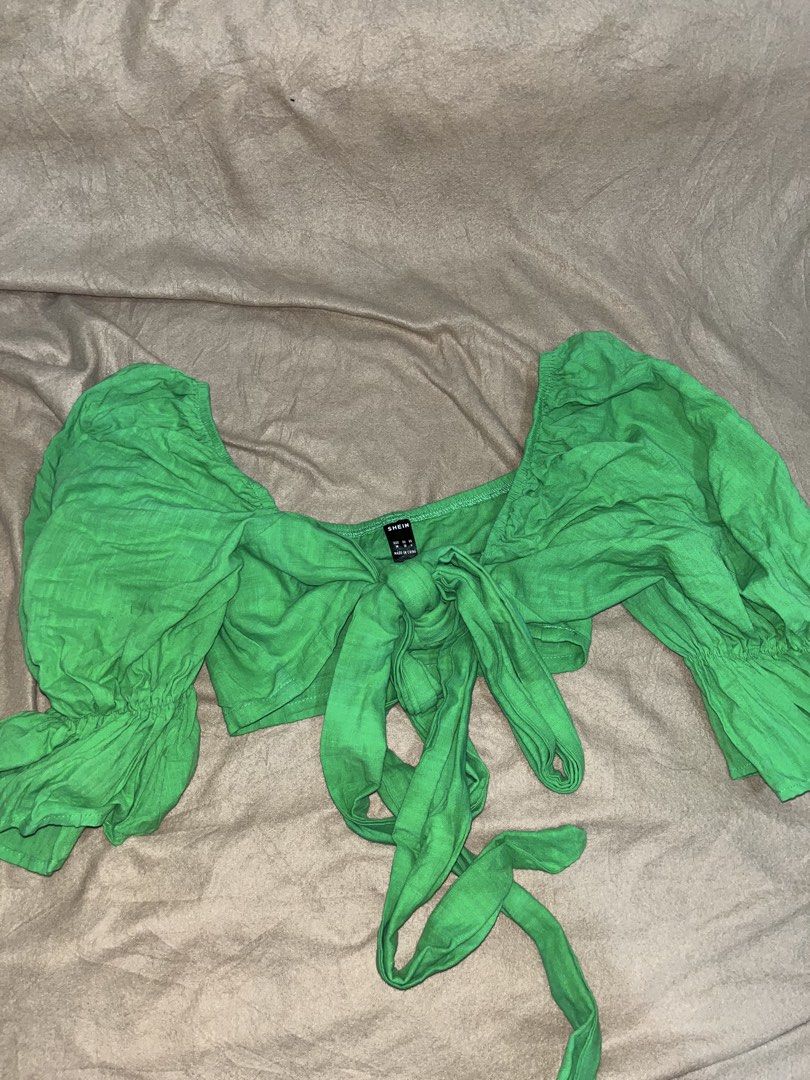 Shein Green Crop Top (Category: Others Tops) located in Manila. Submitted by quarishop21 (Listing ID 1432510187, Image 2). Description: NEVER BEEN USED OR WORN ‼️ - Shein crop top - Vibrant green color - Long sleeves with ruffled cuffs - Tie-front detail - Lightweight fabric - Perfect for warm weather - Trendy and versatile.