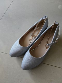 (Category: ) located in . Submitted by goreeshop (Listing ID 1432442873, Image 1). Description: .