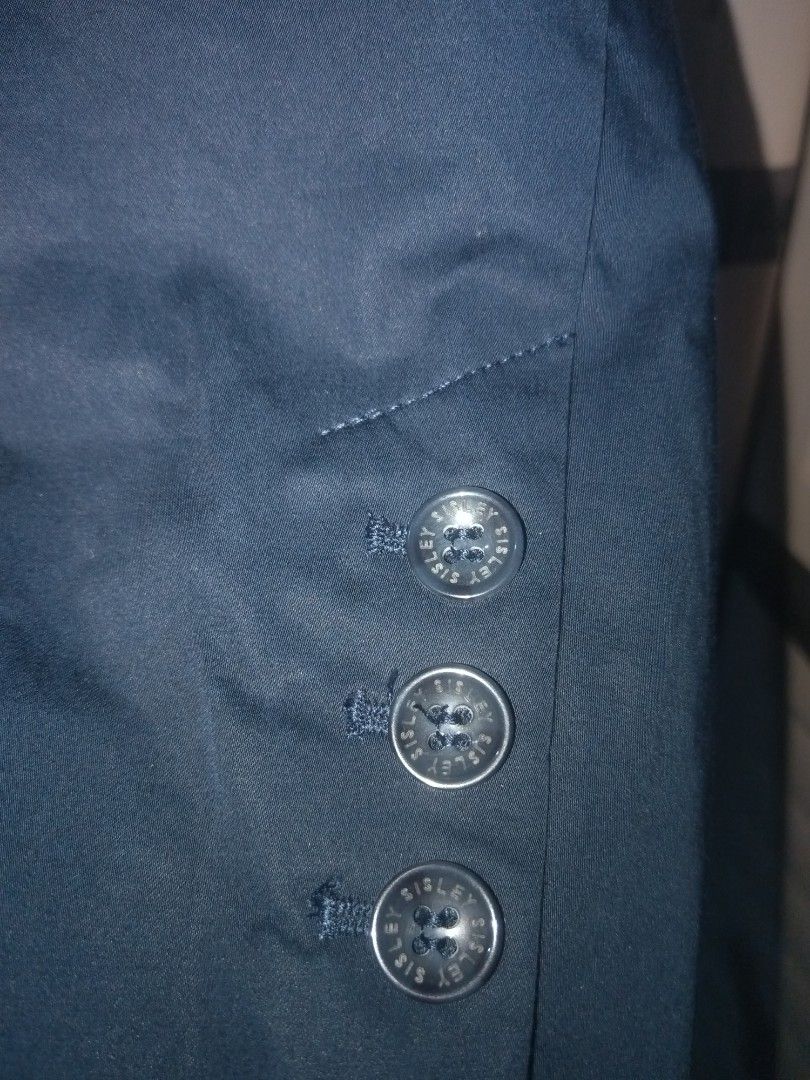 Sisley Classic Navy Blue Tailored Blazer (Category: Coats, Jackets and Outerwear) located in Naga. Submitted by bitchesabarbie (Listing ID 1432514632, Image 3). Description: - Item Type: Formal Blazer / Coat ​ - Color: Solid Navy Blue / Dark Blue ​ - Material: Premium suiting fabric ​ - Design Features: ​ - Notched lapel collar ​ - 2-button front closure ​ - Long sleeves with button cuffs ​ - Tailored fit ​ - Fully lined interior ​ - Style: Profe