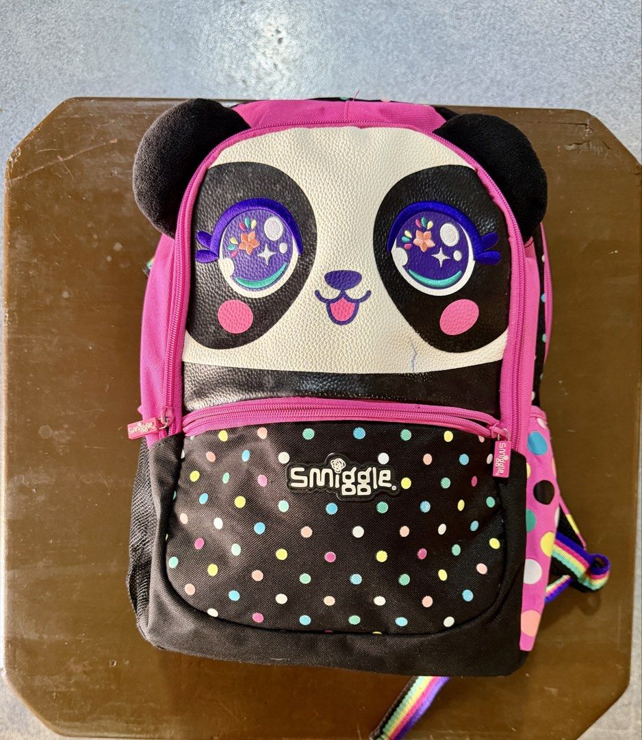 Smiggle Panda Backpack and Lunchbox Set (Category: Babies & Kids Fashion) located in Binangonan. Submitted by joizeeful (Listing ID 1432436610, Image 2). Description: - Smiggle panda backpack and lunchbox set - Adorable panda face design - Backpack features a polka dot pattern - Backpack has a front pocket and name tag - Insulated lunchbox - Ideal for school or outings.