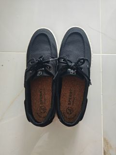 (Category: ) located in . Submitted by chia143 (Listing ID 1432560089, Image 1). Description: .
