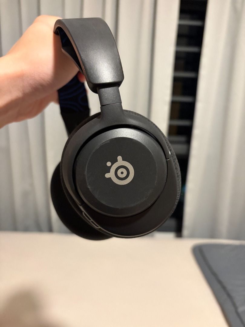 SteelSeries Arctis Nova 5P Wireless Gaming Headset429651846812160004