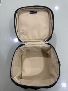 (Kategori: ) berada di . Dikirim oleh smallgiants (ID iklan 1432399548, Gambar 1). Deskripsi: .