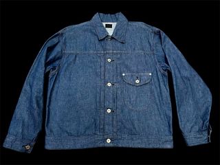 (Category: ) located in . Submitted by the_wearhouse (Listing ID 1432577437, Image 1). Description: .