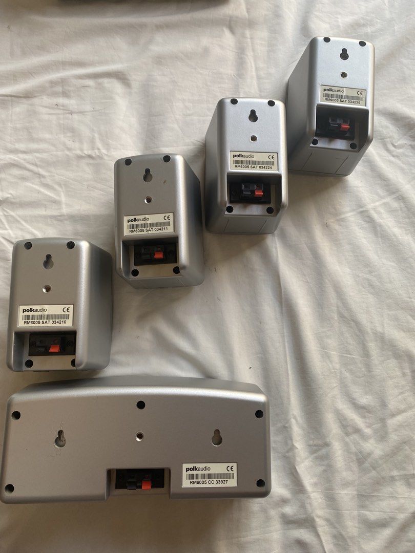 Polk Audio RM6005 Speaker Set (Category: Soundbars, Speakers & Amplifiers) located in Antipolo. Submitted by canadafindss (Listing ID 1432468703, Image 3). Description: 🇨🇦 Canada Finds – Polk Audio RM6005 Speaker Set Affordable and reliable Polk Audio home theater speakers, perfect for beginners or small setups. Included: • 1 Center speaker (RM6005 CC) • 4 Satellite speakers (RM6005 SAT) Details: • Brand: Polk Audio • Model: RM6005 • Condition: