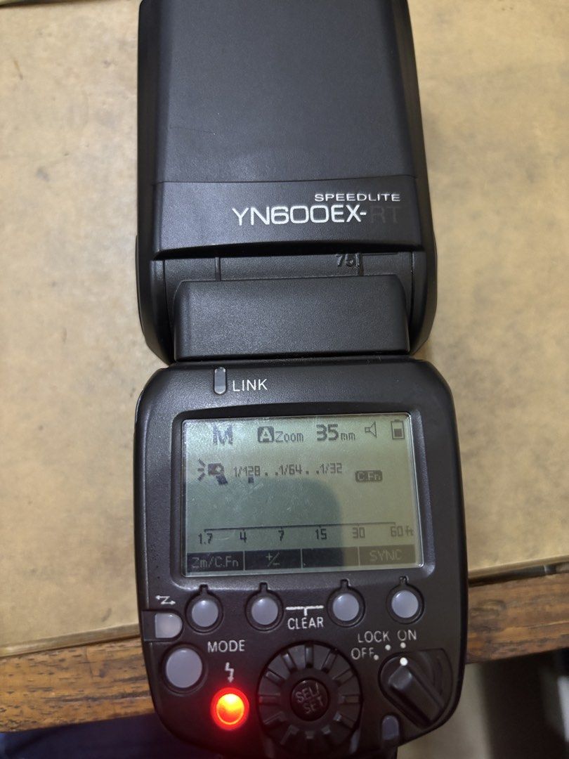 Yongnuo YN600EX-RT Speedlite Flash (Category: Flashes) located in Caloocan City. Submitted by tenorio.eda-45483 (Listing ID 1432409885, Image 3). Description: Yongnuo YN600EX-RT Speedlite Flash Working but the flash firing is always at maximum. Di din sumasabay sa ettl. Ginagamit ko lang during portrait shoot at sinasabayan na lng ng other lights para mapa equal pa din and ilaw. Again iyon po ang issue niya. SM Manila meet up only since I have a 