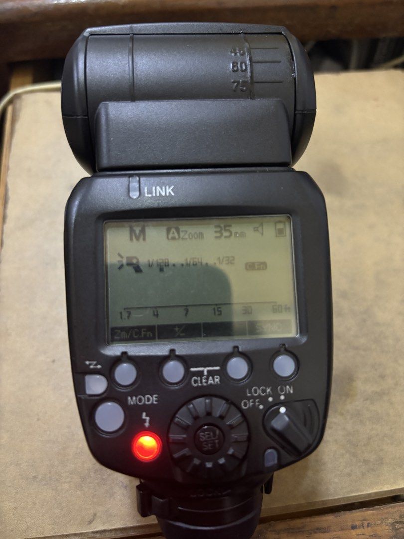 Yongnuo YN600EX-RT Speedlite Flash (Category: Flashes) located in Caloocan City. Submitted by tenorio.eda-45483 (Listing ID 1432409885, Image 1). Description: Yongnuo YN600EX-RT Speedlite Flash Working but the flash firing is always at maximum. Di din sumasabay sa ettl. Ginagamit ko lang during portrait shoot at sinasabayan na lng ng other lights para mapa equal pa din and ilaw. Again iyon po ang issue niya. SM Manila meet up only since I have a 