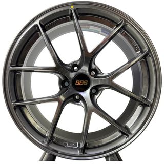 (Category: ) located in . Submitted by tyre_lads_pte_ltd (Listing ID 1379581608, Image 1). Description: .