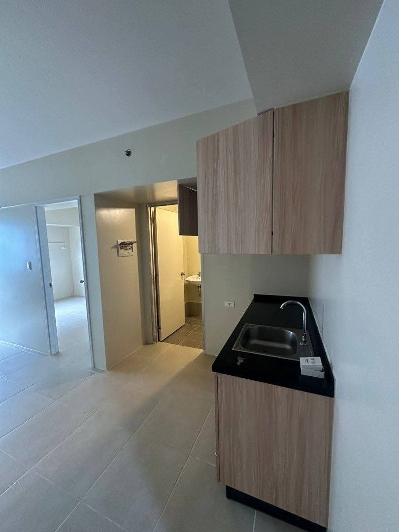 1 Bedroom Bare Avida Towers Turf BGC Php 27,000 (Category: Apartments & Condos) located in Taguig. Submitted by richc10 (Listing ID 1432767551, Image 3). Description: 📢𝗙𝗢𝗥 𝗥𝗘𝗡𝗧 🏢𝗔𝗩𝗜𝗗𝗔 𝗧𝗢𝗪𝗘𝗥𝗦 𝗧𝗨𝗥𝗙, 𝗕𝗚𝗖 ✅ Tower 1 ✅1 Bedroom ✅Bare Unit ✅ 37.52 sqm 𝗥𝗲𝗻𝘁𝗮𝗹 𝗥𝗮𝘁𝗲 : ₱27,000/ 𝗺𝗼𝗻𝘁𝗵𝗹𝘆 📍Inclusive of dues 📍2 + 2, PDC's 📍1 Year lease ⚠️𝐃𝐢𝐫𝐞𝐜𝐭 𝐭𝐞𝐧𝐚𝐧𝐭 𝐨𝐧𝐥𝐲. 𝐓𝐡𝐚𝐧𝐤 𝐲𝐨𝐮!🤗 #bgccondoforrent #BGC